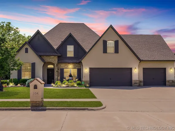 304 S 76th St, Broken Arrow, OK 74014