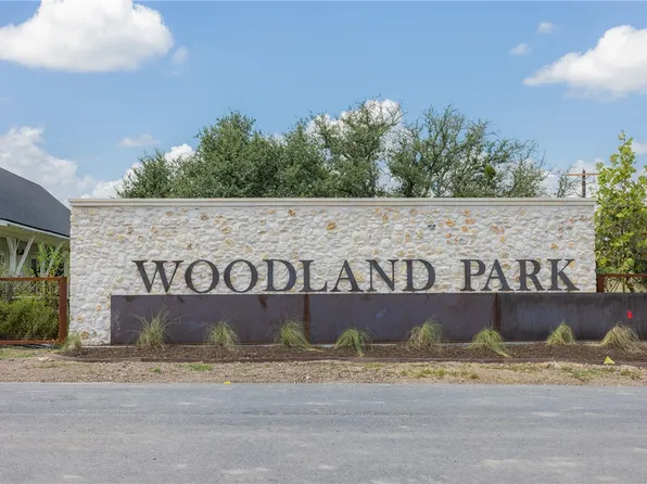 5432 Woodland Pkwy, College Station, TX 77840