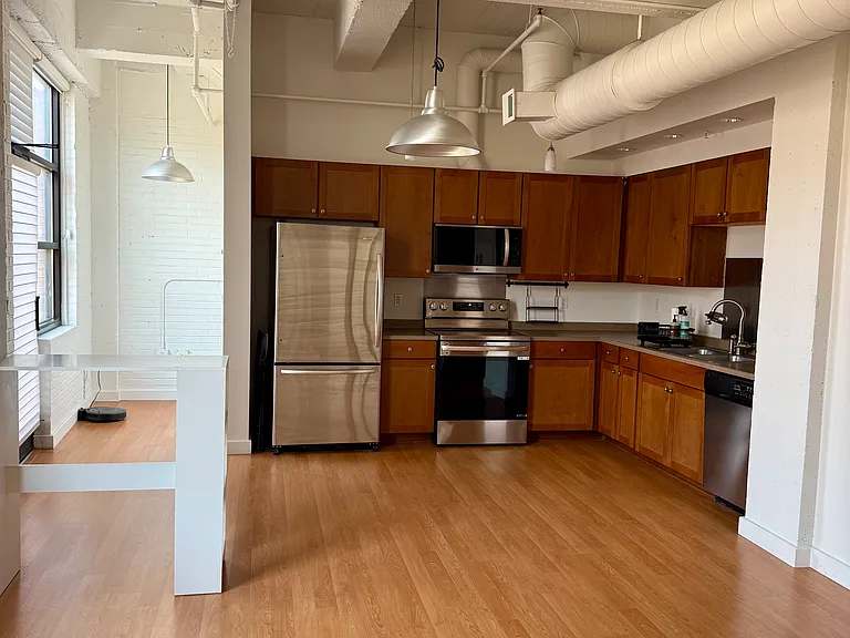 1503 Central Ave NW #110 — Photo 2