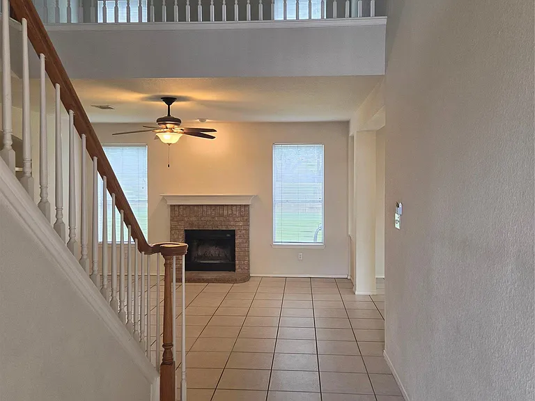 3208 Santee Dr — Photo 29