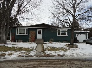 809 W 2nd Ave, Miller, SD 57362