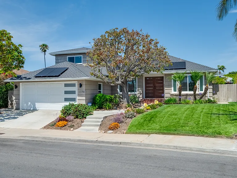 4778 Lucille Dr — Photo 3