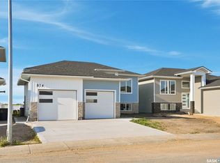 824 Ballesteros Cres, Warman, SK S0K4S4
