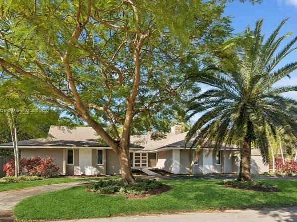 18040 SW 78th Pl, Palmetto Bay, FL 33157