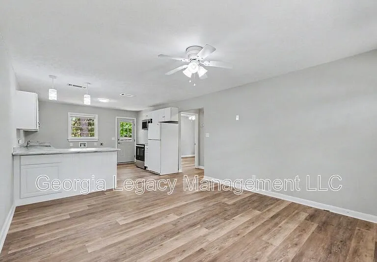 468 Taylor St — Photo 19