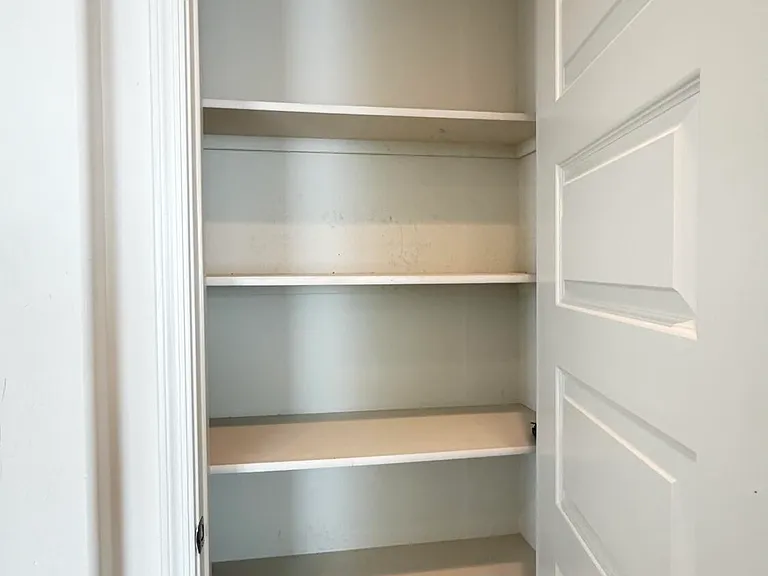 8529 S 67th Dr — Photo 30