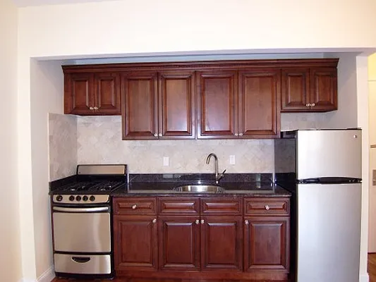 Rented by Ink Realty Services LLC | media 24