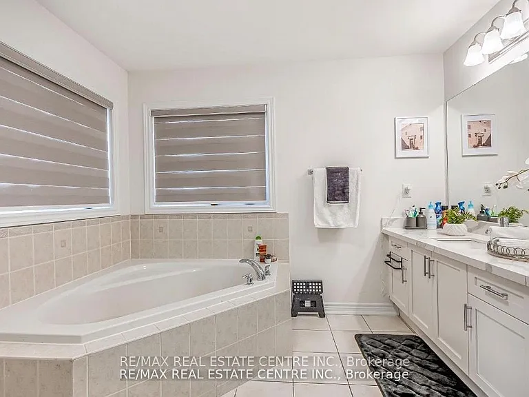 590 Grant Way — Photo 7
