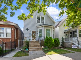 2525 N Ridgeway Ave #G, Chicago, IL 60647