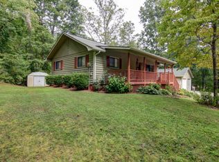 17 Sherry Ln, Murphy, NC 28906