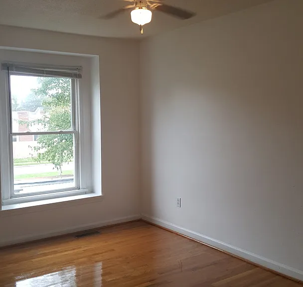1232 S Lynnhaven Pkwy — Photo 12