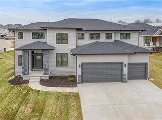 6009 Arapahoe St, Shawnee, KS 66226