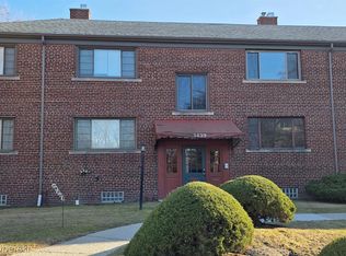 1439 S Telegraph Rd APT 11, Dearborn, MI 48124