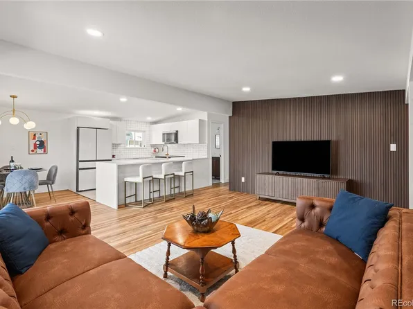 6785 S Logan Street, Centennial, CO 80122