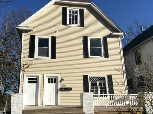 4105 Oak St, Kansas City, MO 64111