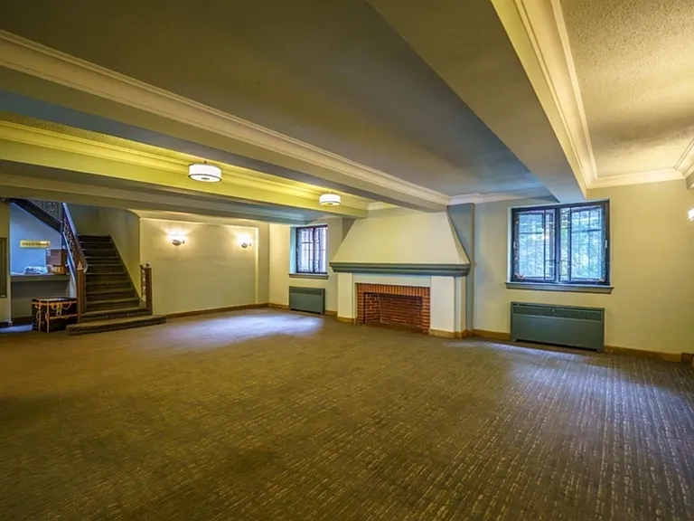 65 Strathmore Rd #21 — Photo 31