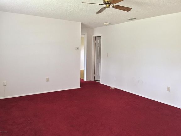 Living Room 1st view