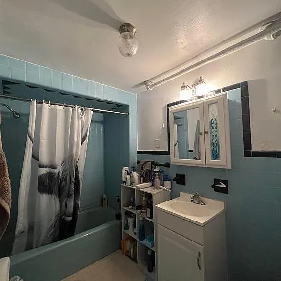 710 Hudson St #G — Photo 8
