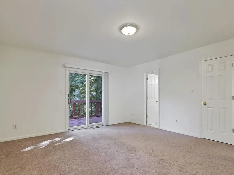 3315 Albion Ct — Photo 23