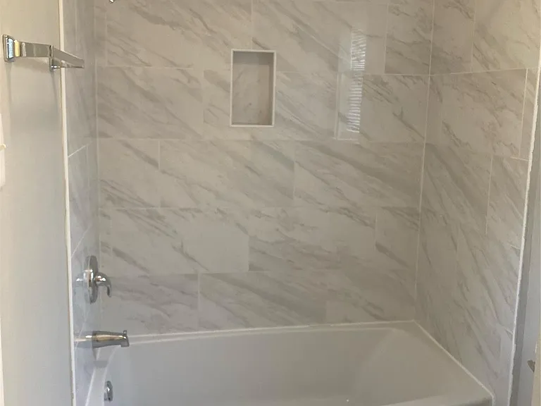 415 Cole St — Photo 11