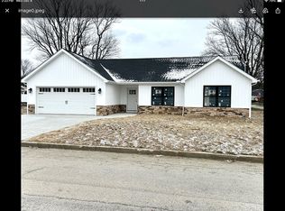 218 E 2nd Ave, Latrobe, PA