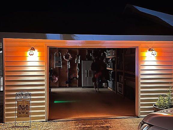 3rd image of 60 Abbott Ln