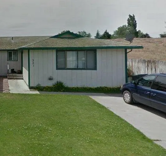 NW Boardman Ave — Photo 1