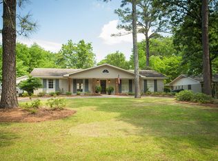 1820 Bellewood Rd, Jackson, MS 39211