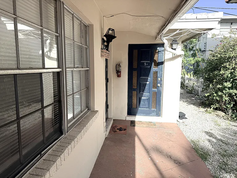 4649 Bougainvilla Dr — Photo 13