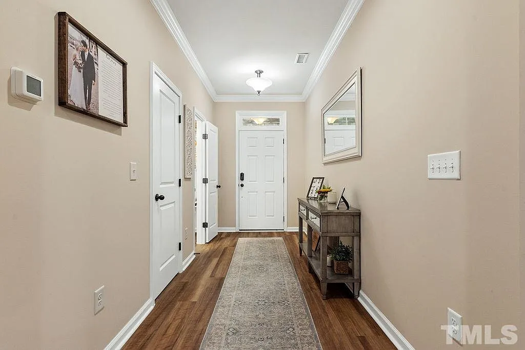 Building Photo - 1216 Southpoint Trl