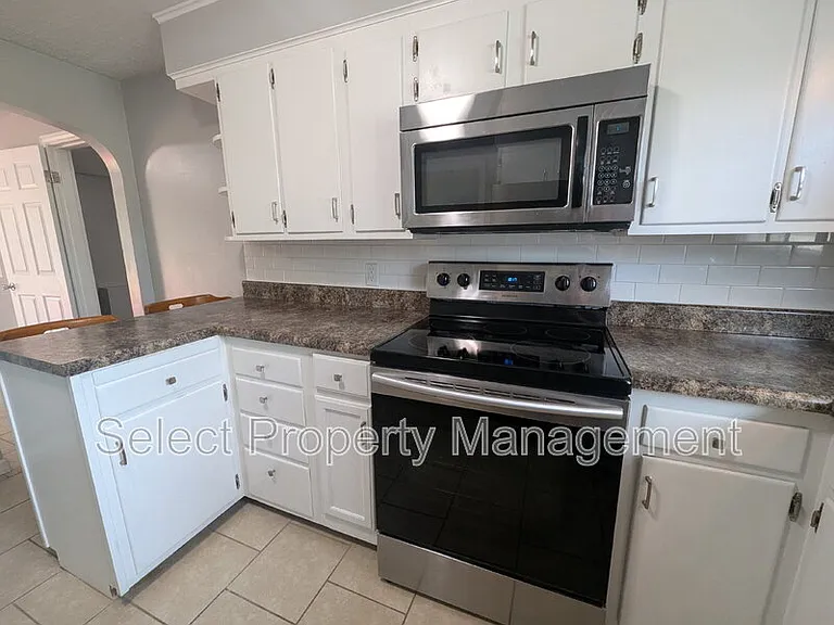 3705 Saint Joe Center Rd — Photo 6