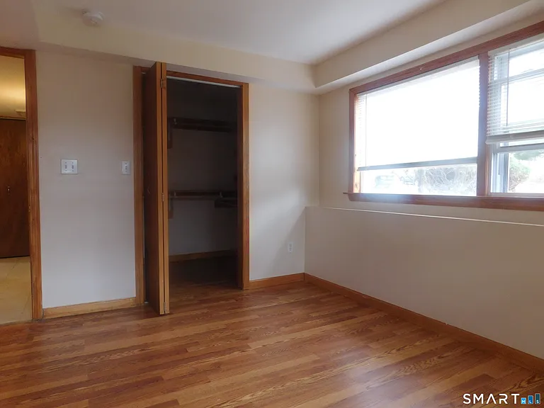 6 Daybreak Ln #STUDIO — Photo 3