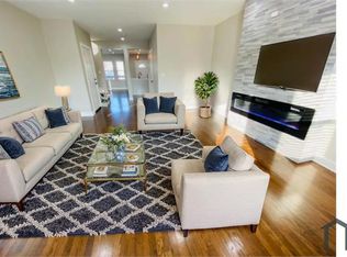 11312 S Indiana Ave, Chicago, IL 60628