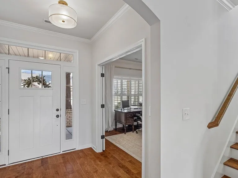 218 Jubilee Cir — Photo 5