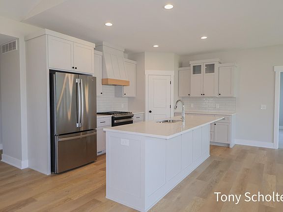 3rd image of 5184 Blendon Meadow Cir #47