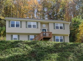 9520 Twin Falls Rd NE, Copper Hill, VA