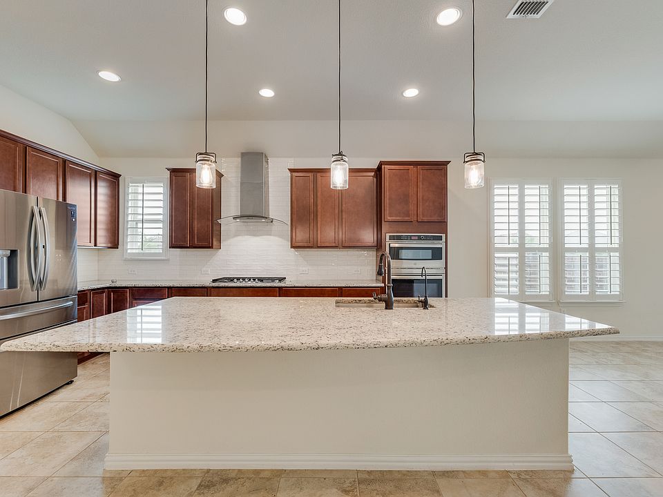 1st image of 2501 Temple Dr