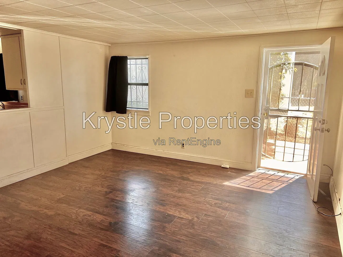 1 bed, 1.0 bath, $1,450 — Photo 2