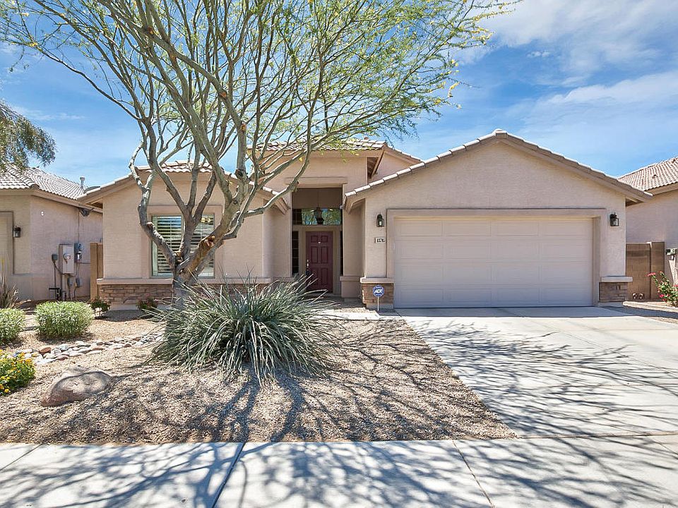 1st image of 43795 W Askew Dr
