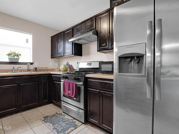5th image of 13241 Kestrel Ave