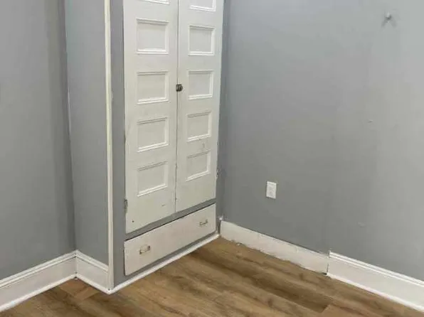 195 Virginia Avenue image 6 of 14