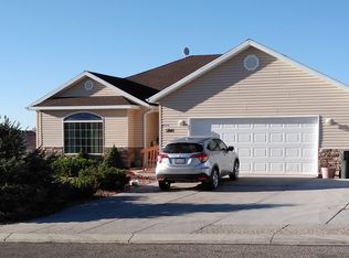 1841 Saddleback View Dr, Enoch, UT 84721
