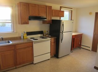 24 Spring St APT 3, Windsor, CT 06095