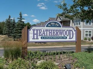 1386 Heatherwood Ln, Ann Arbor, MI
