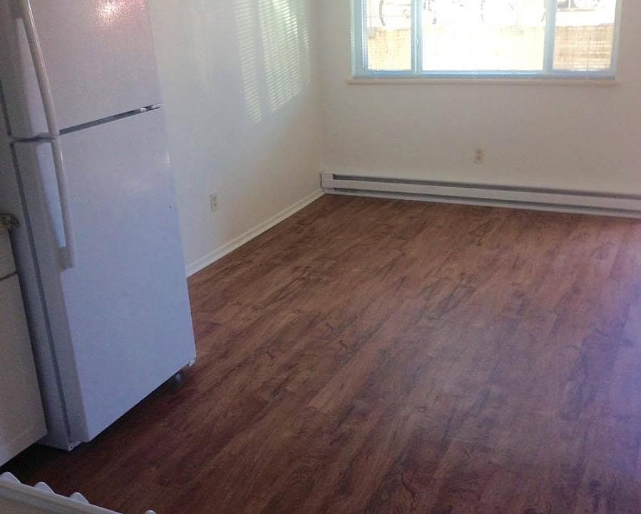 2nd image of 715 Parker St APT 3G