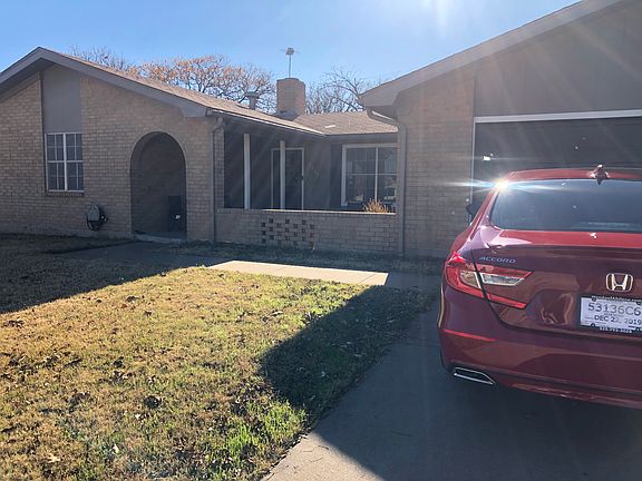 2nd image of 2317 Robertson Dr