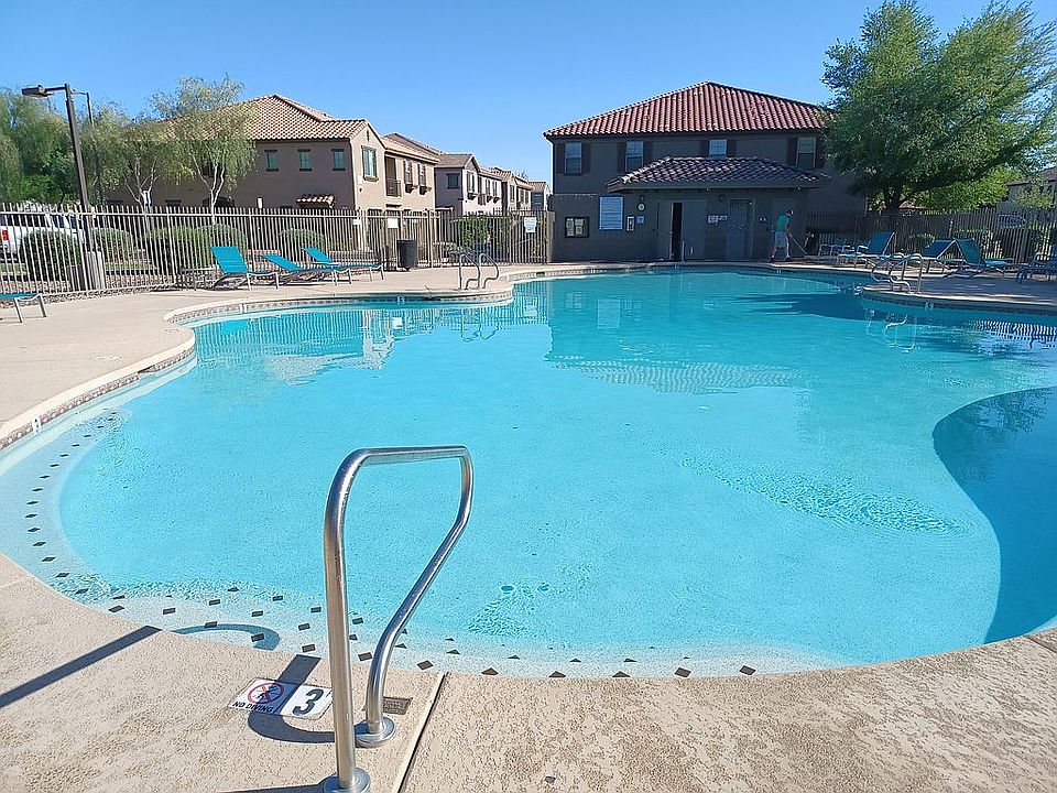 Pool and hot tub with HOA