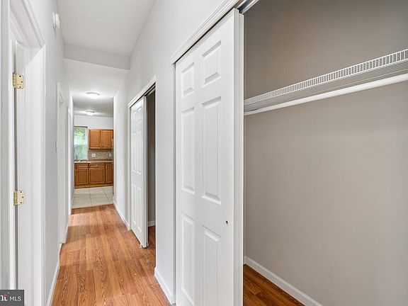 5th image of 7106 Devon St