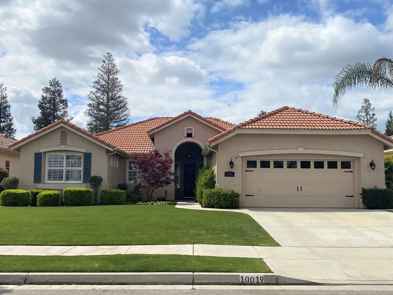 10019 Rosebud Ave photo 1
