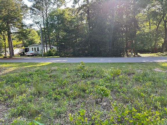 4th image of 3504 Tarpon Court SE